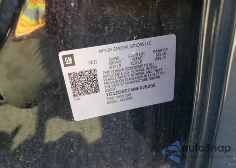 2021 Chevrolet Malibu Lt z USA, uszkodzony, nr VIN 1G1ZD5ST4MF076266